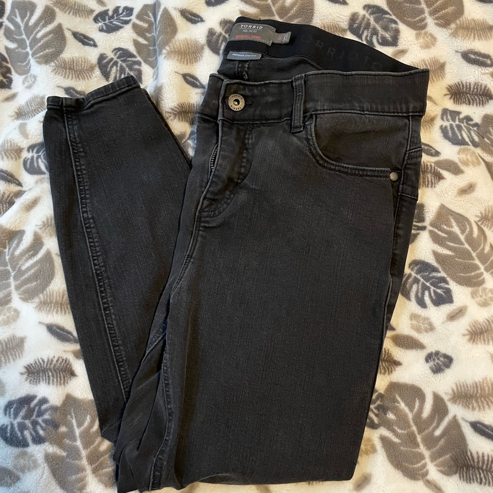 ❗️Torrid bombshell, skinny jeans